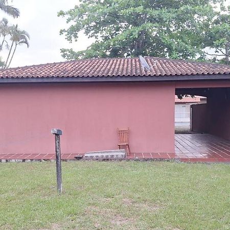 Quarto Para Quatro Pessoas A Duas Quadras Da Praia - Balneario Saint Etienne - Matinhos Esterno foto